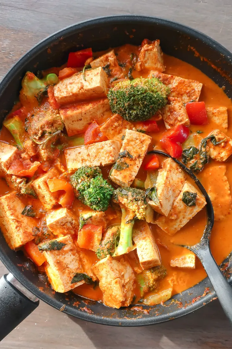 Tofu Curry Rezept einfach veganes Mittagessen fürs Büro