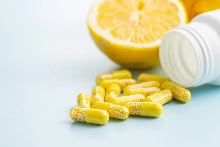 Vitamin C als Nahrungsergänzungsmittel im Winter