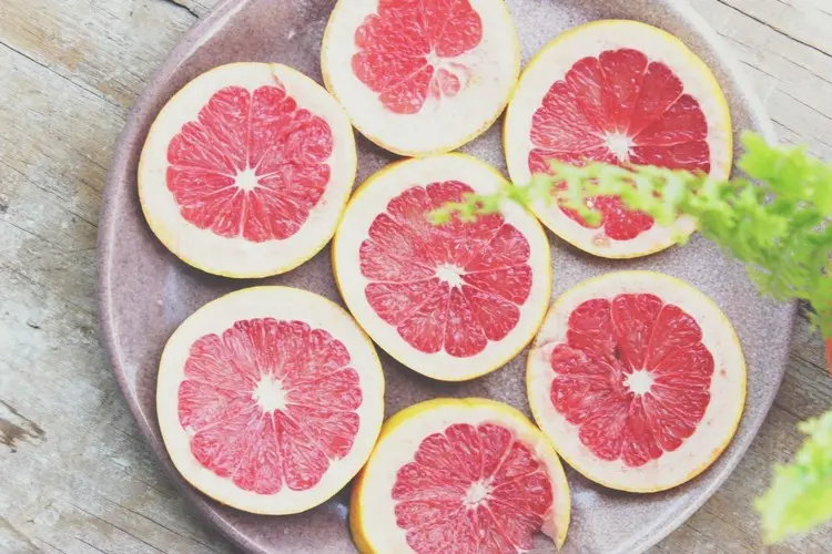 Welches Obst ist gut für Leber Grapefruit wählen