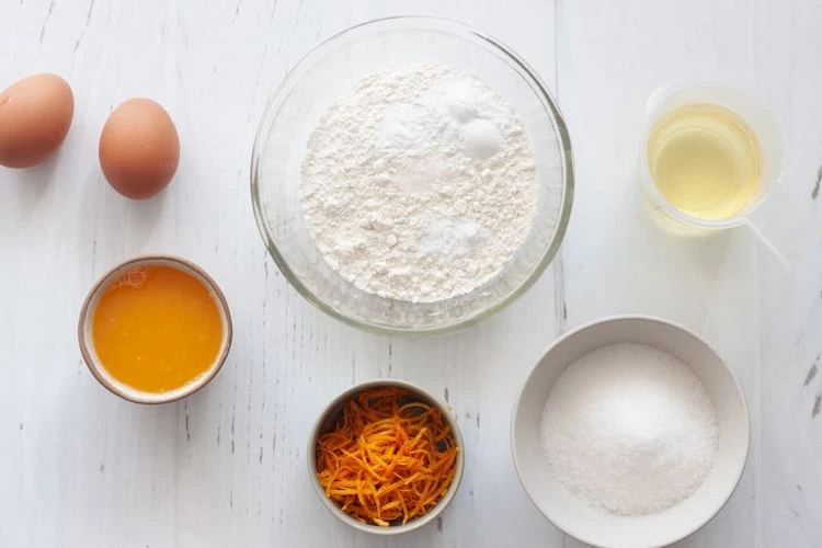 Zutaten für Kastenkuchen mit Orangen