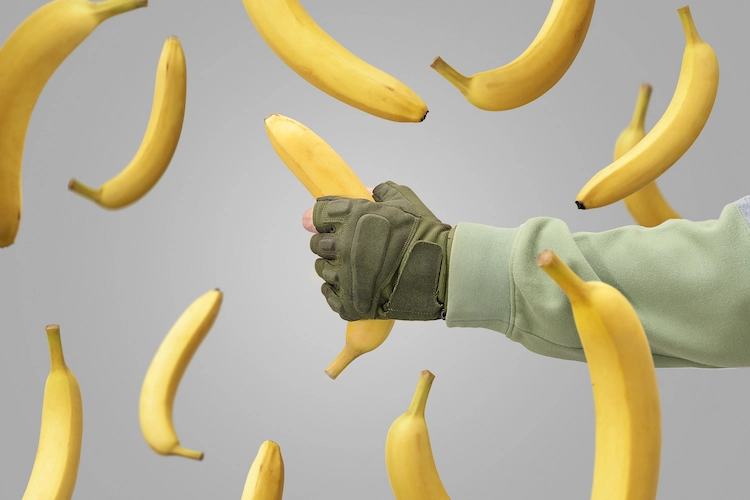 militärische diät mit überwiegendem essen von bananen befolgen