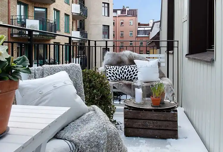 offener balkon im winter