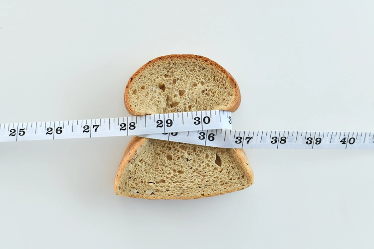 toastbrot als teil einer diät für effiziente gewichtsreduktion