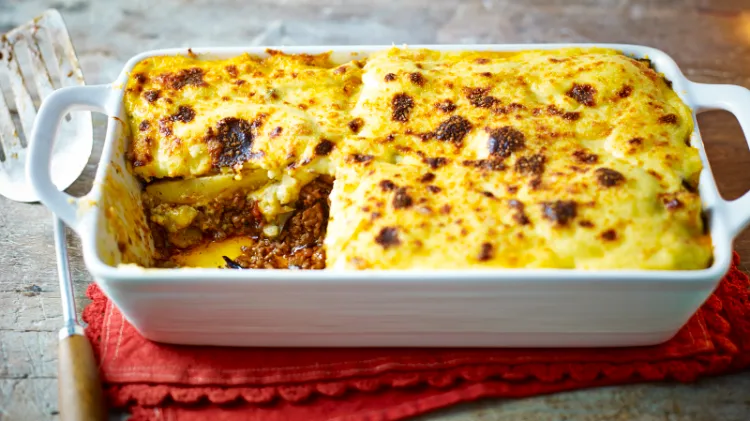 Hackfleisch Rezepte zum Abendessen Moussaka nach griechischer Art