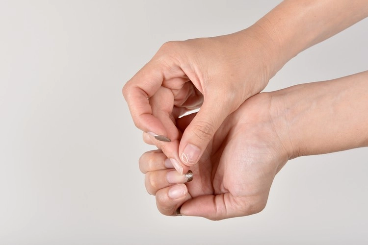 Versteckter Gesundheitszustand kann die Ursache für brüchige Nägel sein