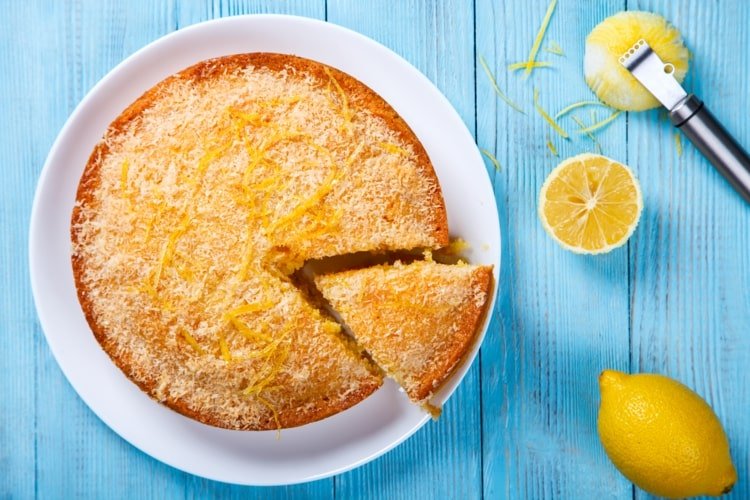 Zitronen-Joghurt-Kuchen selber machen - Einfache Rezepte mit und ohne Teig