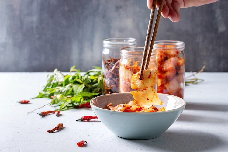 fermentierte cholesterinsenkende lebensmittel und kimchi als gesundheitsgeheimnis koreas