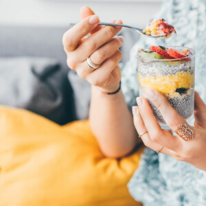 frühstück mit chia und kokos zum detox