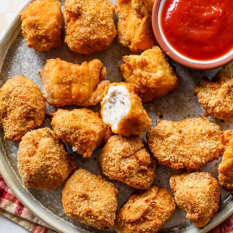 gesunde Hähnchen Nuggets Rezept leichte Fleischgerichte aus dem Ofen für Gäste