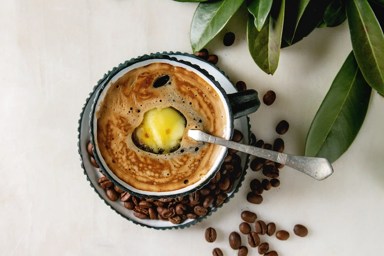 gesundheitliche vorteile von kaffee mit butter als teil einer keto diät