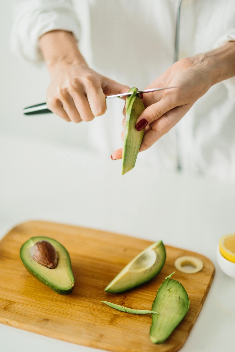 ungesättigte fette aus avocado gesund für den körper als frühstück