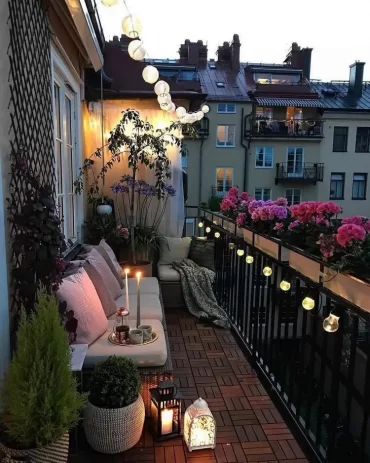 balkon mit lichtern gestalten