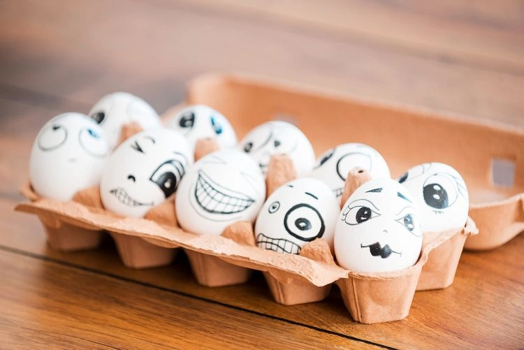 Emoji-Eier zu Ostern 2022 gestalten