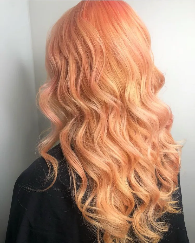 Haarfarben Trends 2022 Frühling Sommer Apricot Ginger Haartrend