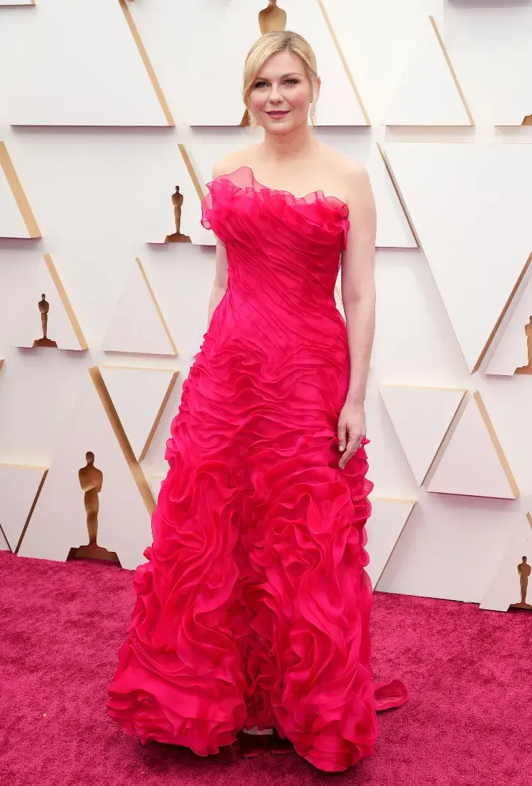 Kirsten Dunst in Lacroix - stilvolle Kleider - Academy Awards 2022