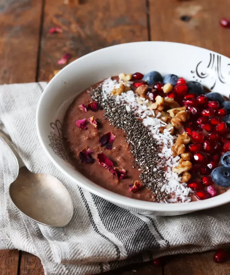 Rezept Schoko Porridge mit Quinoa gesunde Frühstücksrezepte Abnehmen