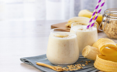 bananen smoothie mit haferflocken vegan rezeptideen