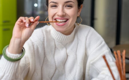 beim essen langsam kauen gesund für den stoffwechsel