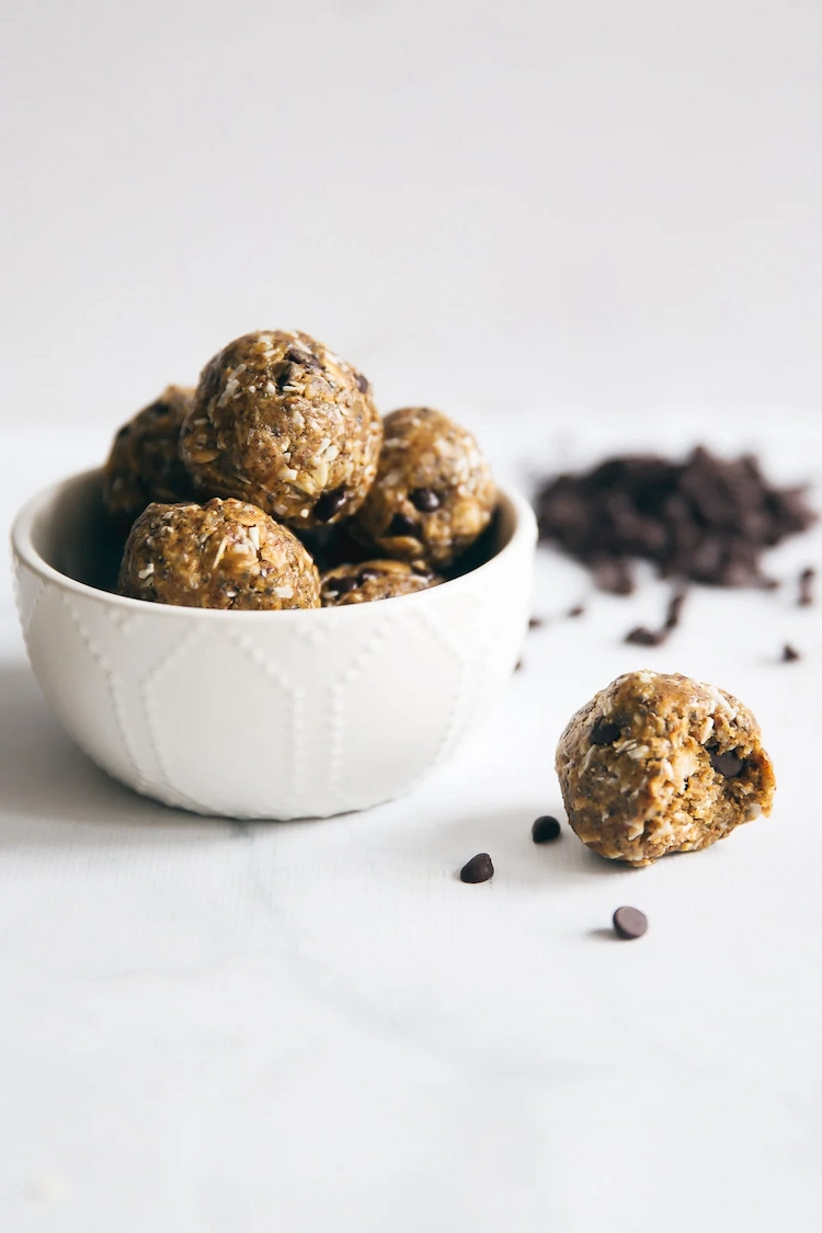 High protein and nutritious weight loss snacks with chia seeds and chocolate chips
