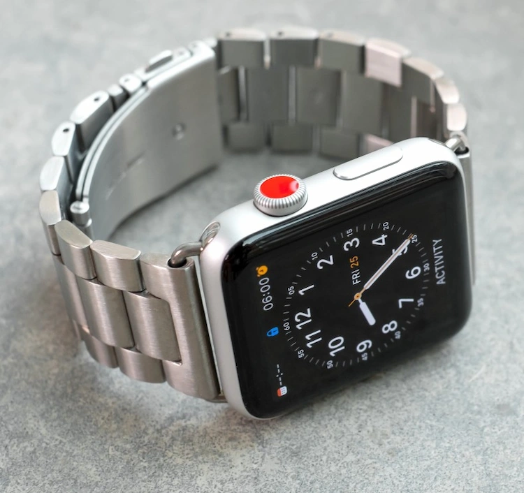 stilvolles und maskulines uhrenarmband für smartwatch aus edelstahl