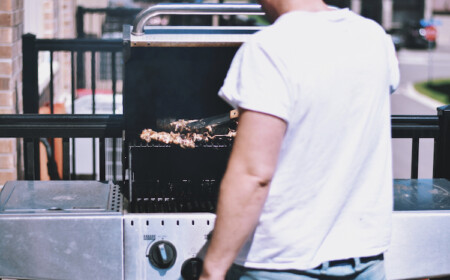 wann darf man mit einem gasgrill auf dem balkon grillen