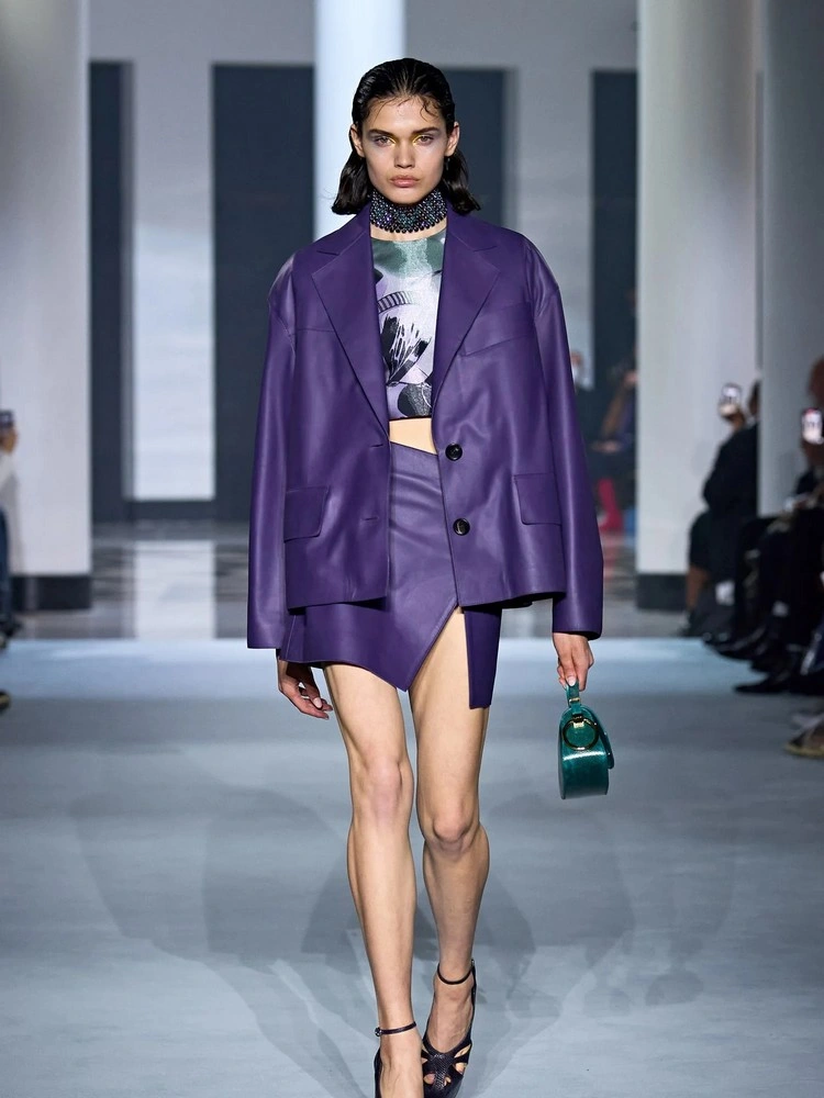 2022 interpretieren Designer Skirt Suits auf neue Art und Weise