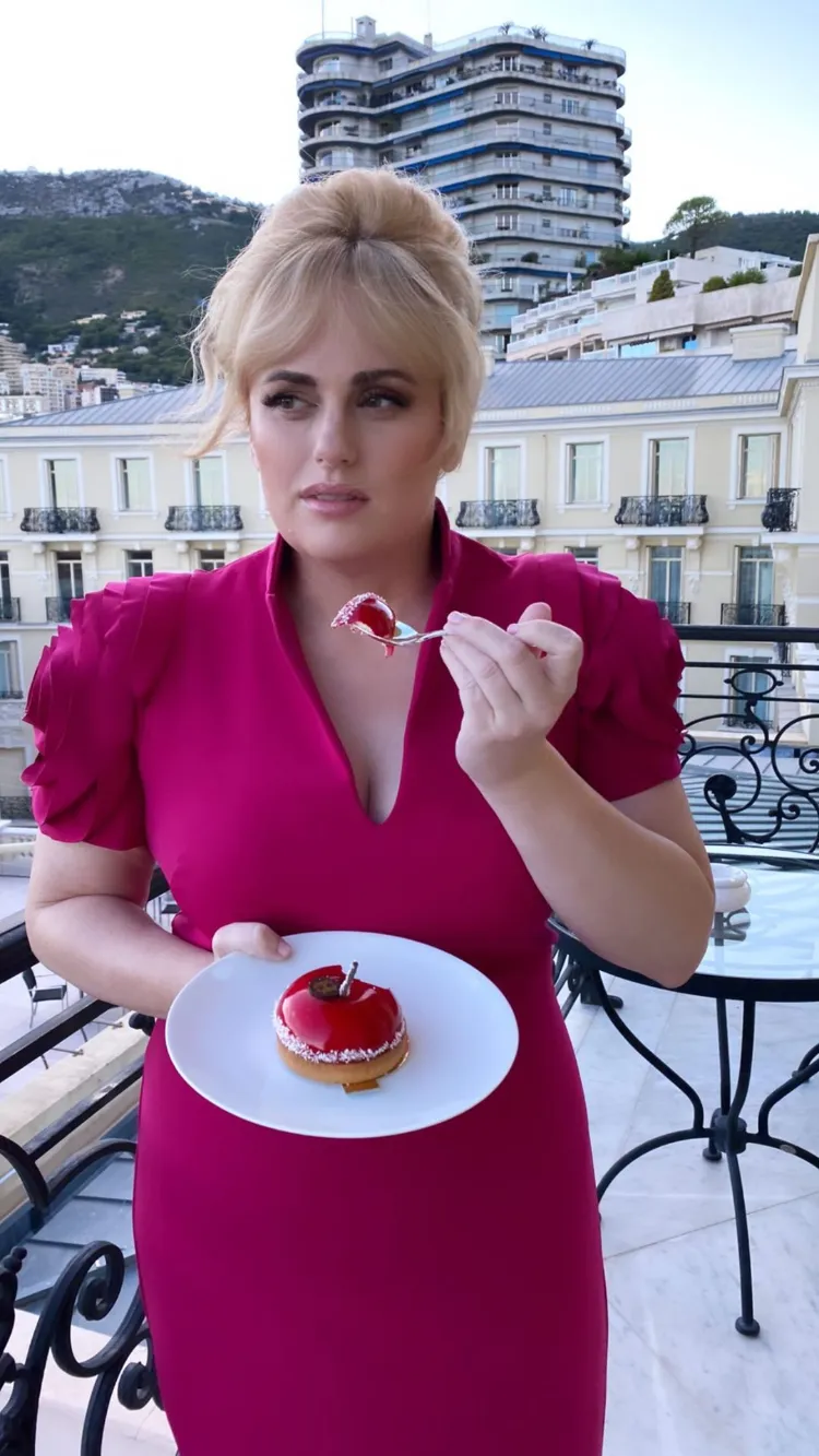Lose 30 pounds in 10 months like Rebel Wilson Diet
