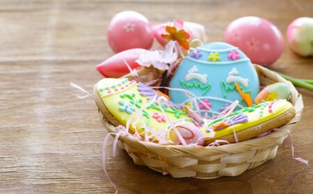 Ausstechkekse mit Zuckerguss Rezepte Osterkekse zum Ausstechen