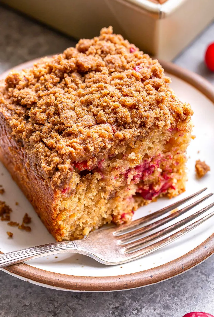 Erdbeeren Rhabarber Streuselkuchen Rezept Osterbrunch Nachtisch