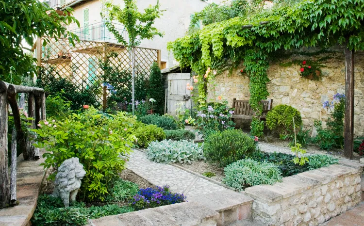 Gartengestaltung Regeln für Anfänger welche Gartenplan erstellen Tipps