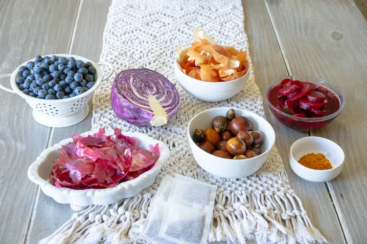 Ostereier natürlich färben mit Rote Bete nachhalige Eierfarben Alternativen