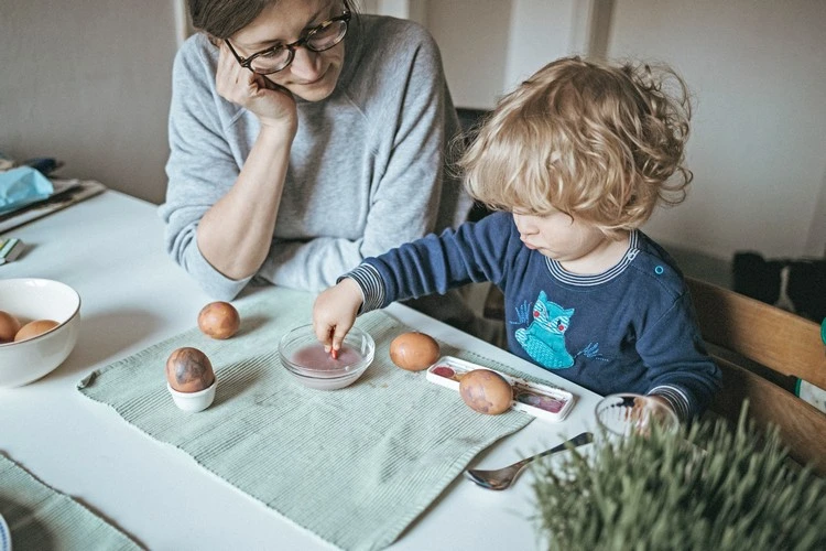 Tipps für Osterbasteleien mit Kleinkind