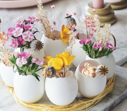 Tischdeko Ostern Eierschalen kleine Pflanzenhalter selber basteln