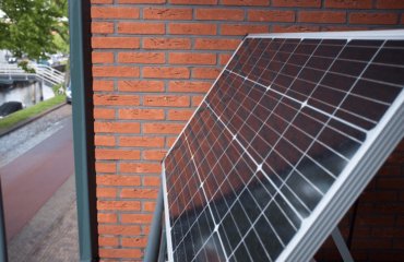 erschwingliche photovoltaik auf dem balkon kosten und stromrechnung
