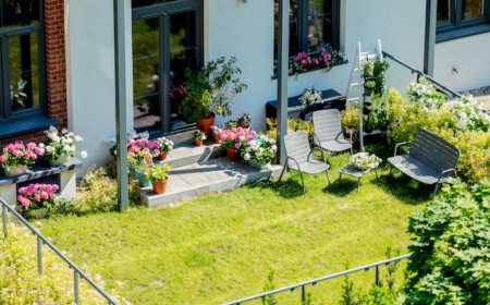 passende blumen und pflanzensorten wählen und einen vorhandenen garten umgestalten