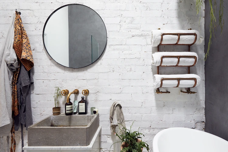 create space-saving options in the bathroom and enable better storage
