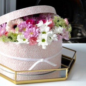 Blumenbox selber machen zum Muttertag, Geburtstag, Jahrestag oder Valentinstag