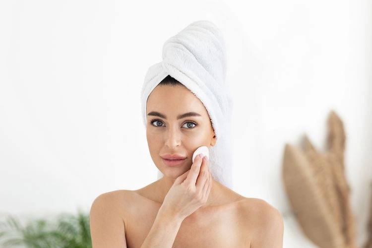 Cleanser eignen sich bestens, um große Poren vorzubeugen