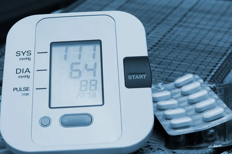 Ein elektronisches Blutdruck Messgerät kann Ihnen Klarheit verschaffen