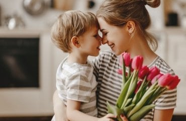 Eines der traditionellsten Geschenke für Muttertag sind Blumen