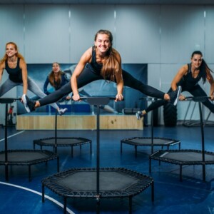 Trampolin Workout Entlastung für Wirbelsäule und Gelenke