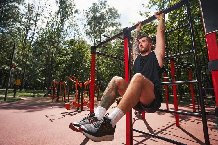 Bodyweight exercises outdoors - tips