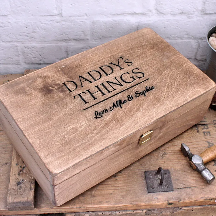 Vatertagsgeschenk basteln aus Holz - unsere DIY schöpferischen Ideen