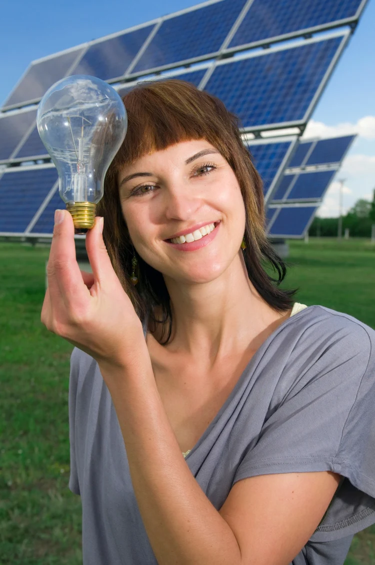 energieeffiziente und umweltfreundliche solaranlage als günstige alternative zu strom möglich