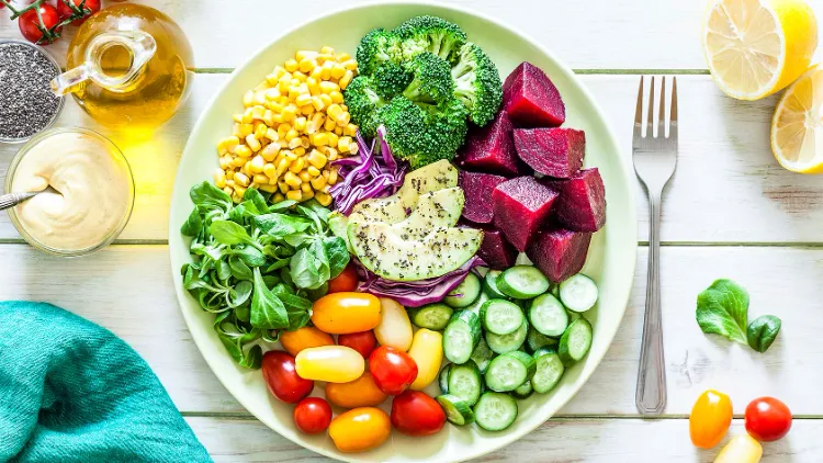 leichte Salate zum Abnehmen Regenbogen Diät Rezepte