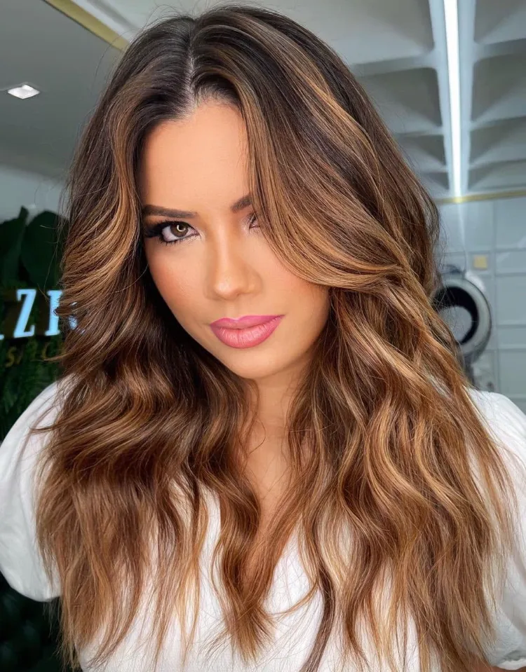 welche Pony Frisuren für langes Haare Curtain Bangs 2022 stylen