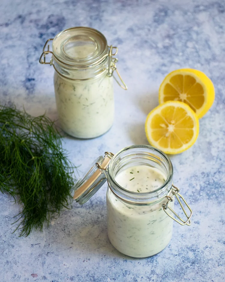 Chimichurri-Marinade mit Limette und Dill für Garnelen