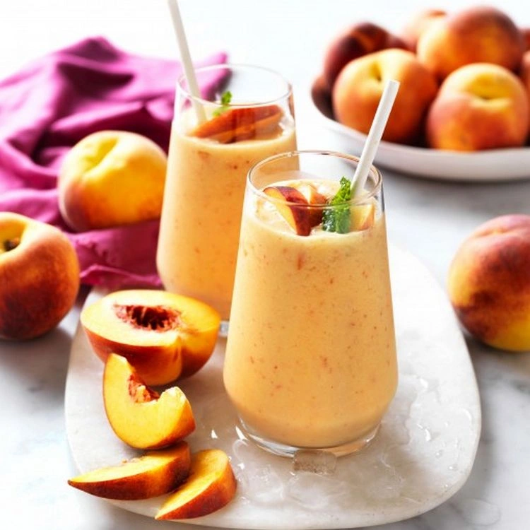 Prepare a smoothie for breakfast or in between