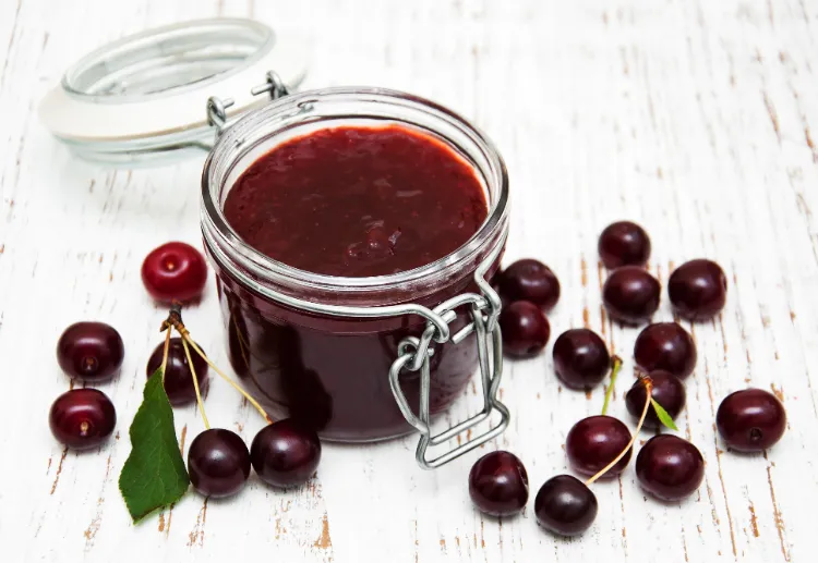 Stechelbeere Kirsch Marmelade Rezept Fruchtaufstrich selber machen einfach