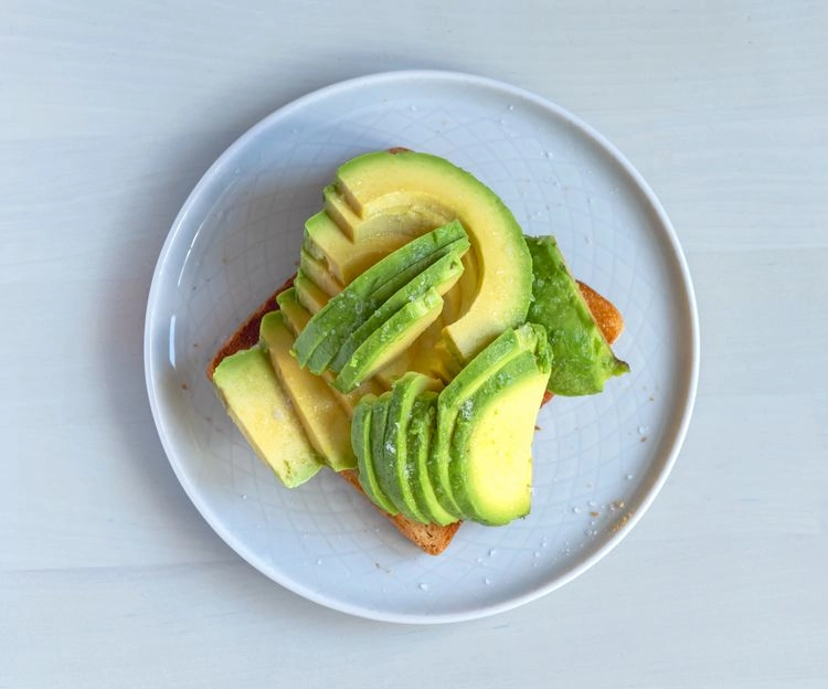 Toast with avocado - quick and easy recipes - cooking ideas